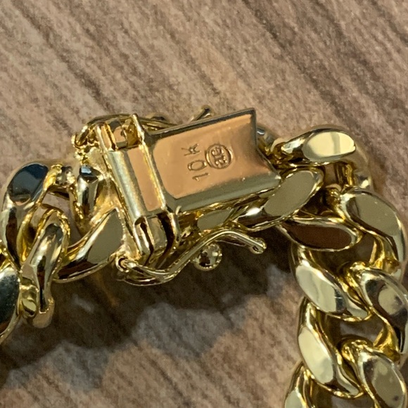 SOLD 22 inch 10k gold Miami Cuban Link 45 Gram Chain Necklace - Picture 3 of 4